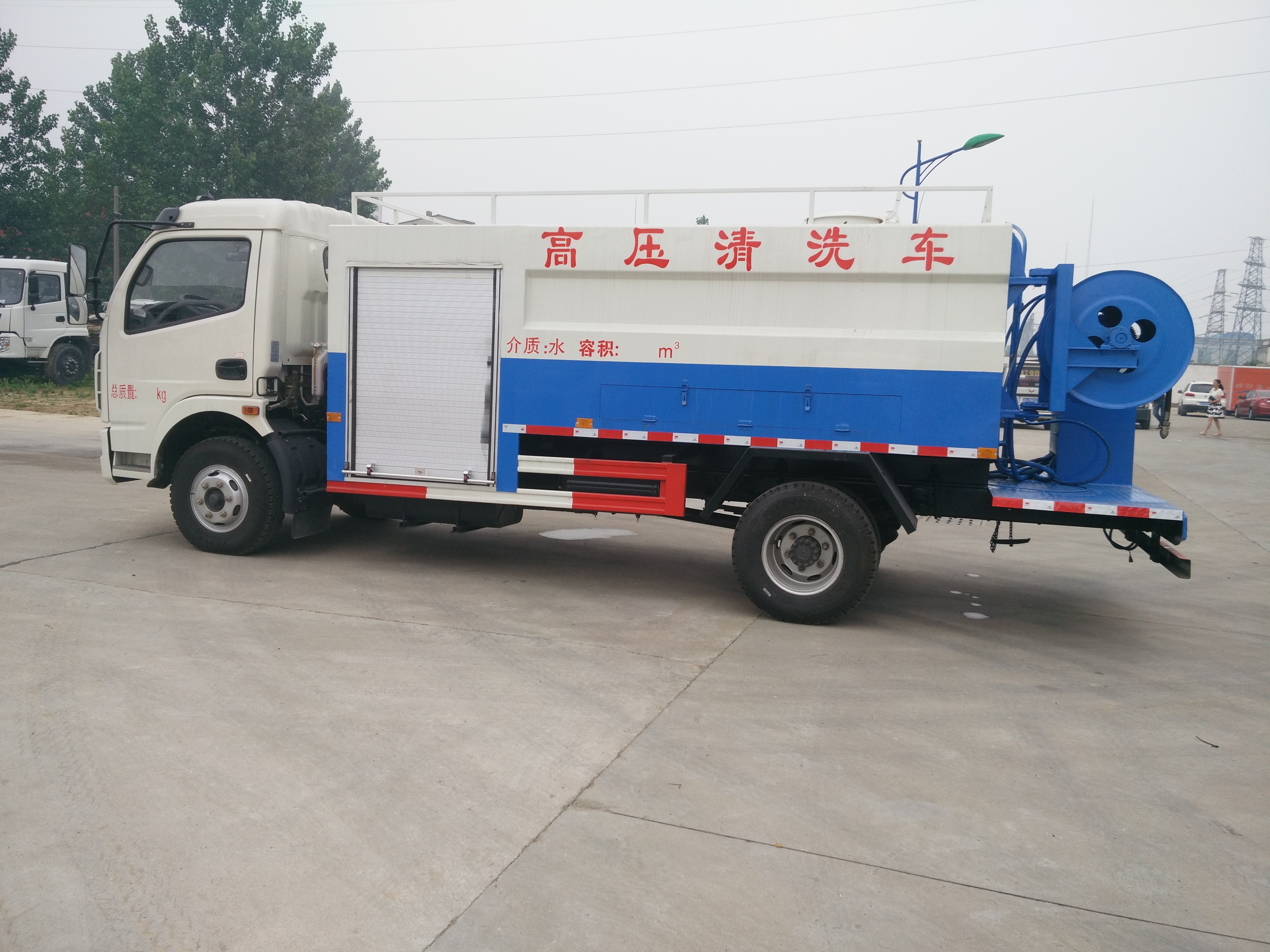 甘孜藏族自治州5方小型管道疏通车 甘孜藏族自治州5方小型管道疏通车